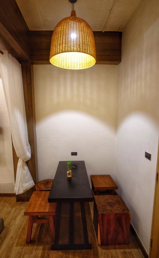 Krung Boutique Hotel Bangkok Exteriör bild