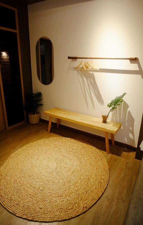 Krung Boutique Hotel Bangkok Exteriör bild