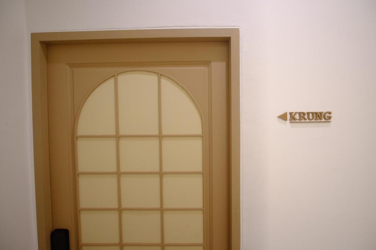 Krung Boutique Hotel Bangkok Exteriör bild