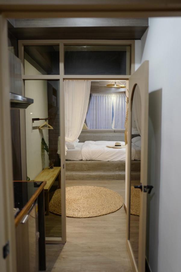 Krung Boutique Hotel Bangkok Exteriör bild
