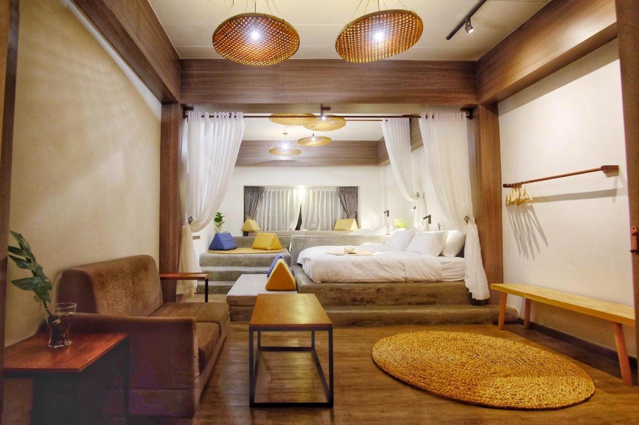 Krung Boutique Hotel Bangkok Exteriör bild