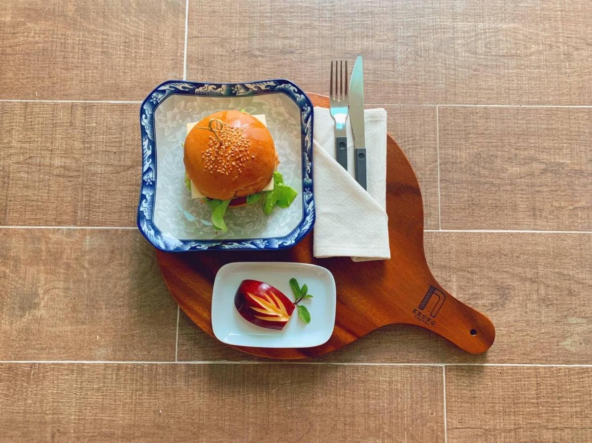 Krung Boutique Hotel Bangkok Exteriör bild